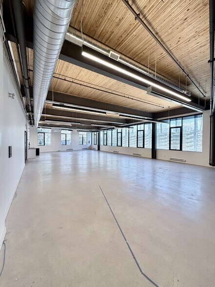 Primary Photo Of 35 Golden Ave, Toronto Warehouse For Lease