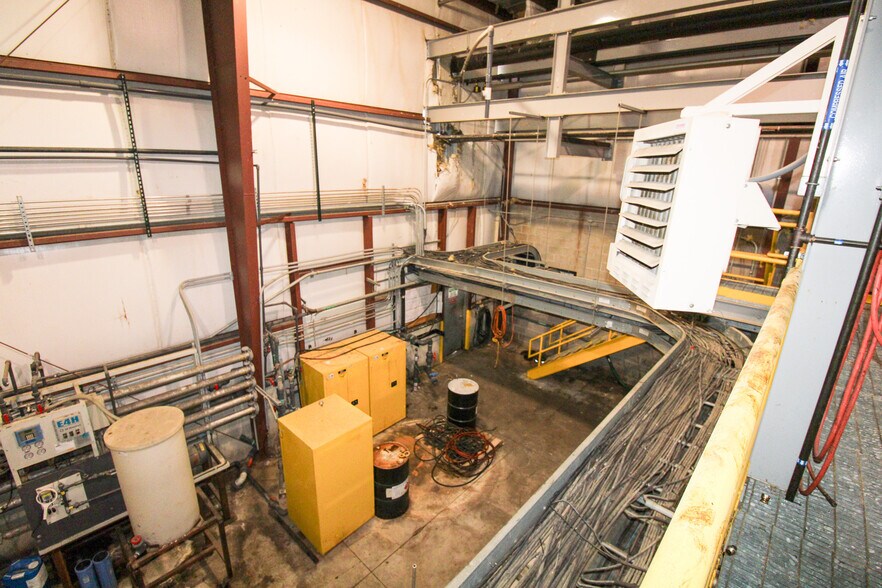 More Photos Of 5640 44th Ave S, Clinton Industrial For Sale