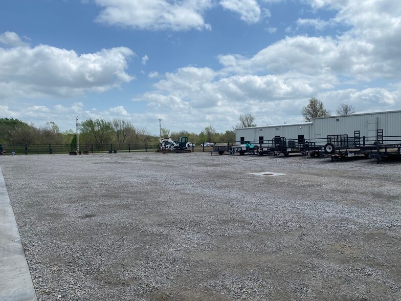 More Photos Of 11160 S 225th East Ave, Broken Arrow Warehouse For Sale