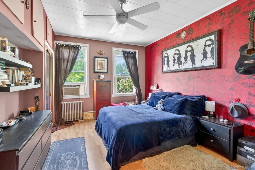 More Photos Of 34 Sutton St, Brooklyn Apartments For Sale