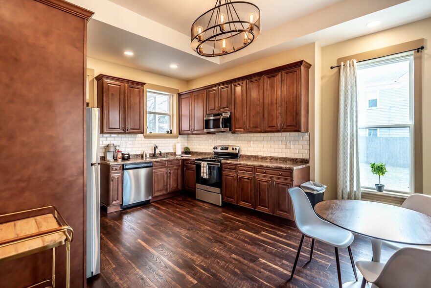 More Photos Of 320 N Mechanic St, Lebanon Multifamily For Sale