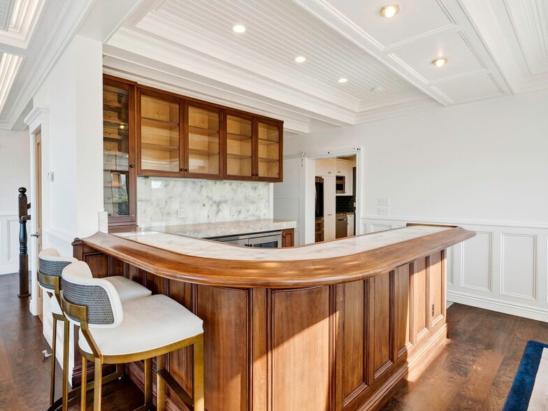 More Photos Of 5920 CA-1, Elk Hotel For Sale