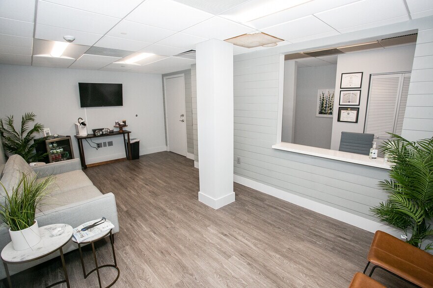 More Photos Of 1301 N Congress Ave, Boynton Beach Medical For Lease