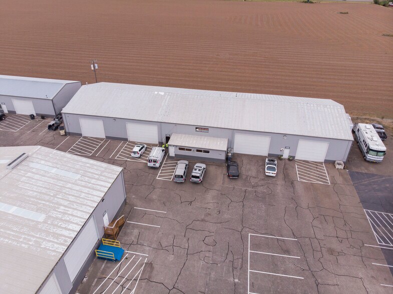 More Photos Of 2200 Three Lakes Rd SE, Albany Manufacturing For Lease