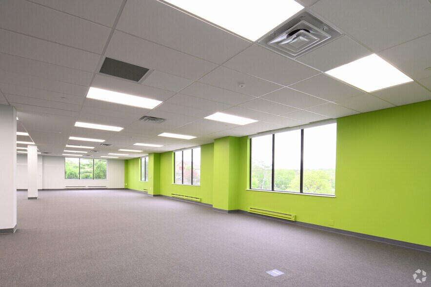 More Photos Of 1301 Virginia Dr, Fort Washington Office For Lease