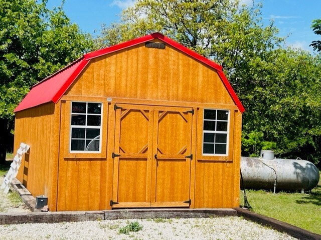 More Photos Of 347599 E 5400 Rd, Glencoe Lodge Meeting Hall For Sale