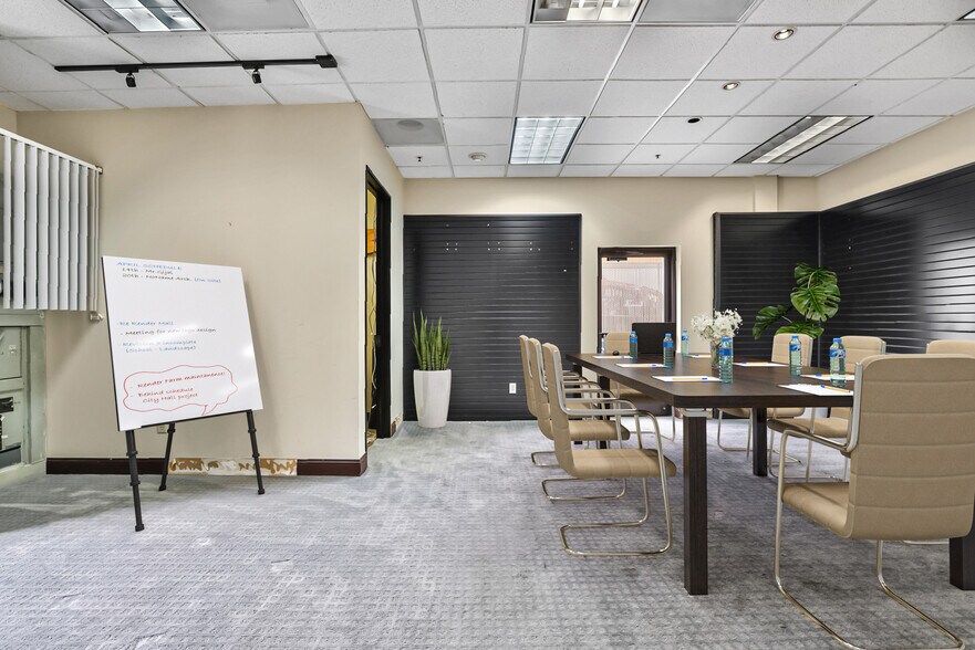 More Photos Of 1160 Mountain View Alviso Rd, Sunnyvale Office For Lease