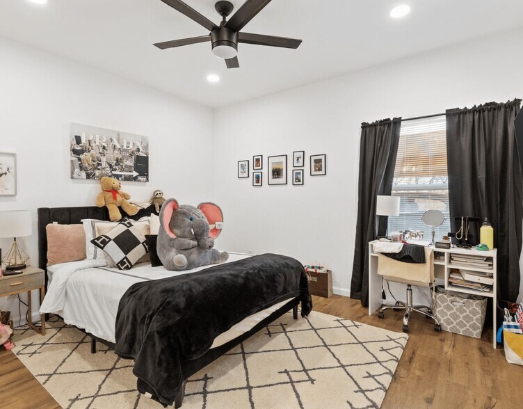 More Photos Of , Fort Worth Specialty For Sale