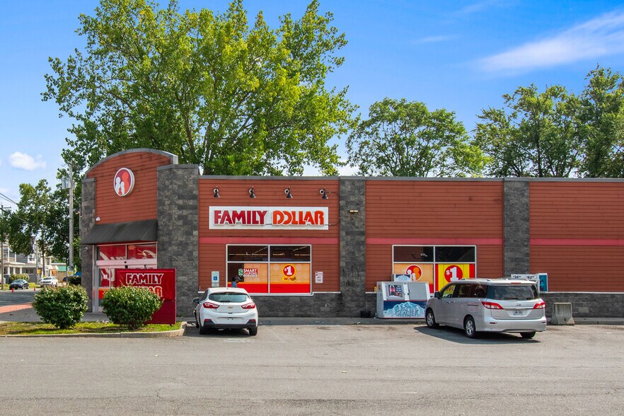 More Photos Of 948 State St, Schenectady Freestanding For Sale