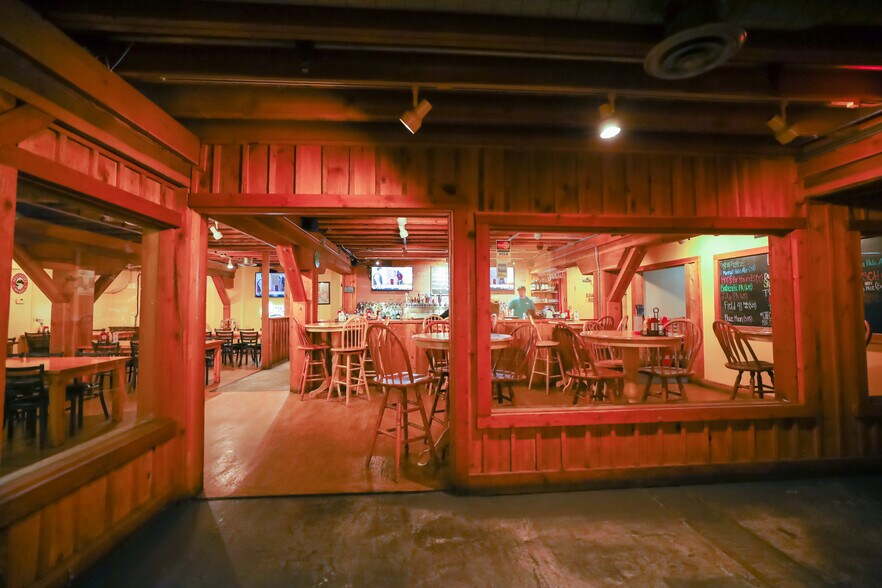 More Photos Of 5110 Tieton Dr, Yakima General Retail For Sale