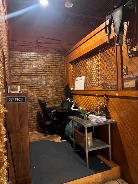 More Photos Of 705 E Moore Ave, Terrell Restaurant For Sale