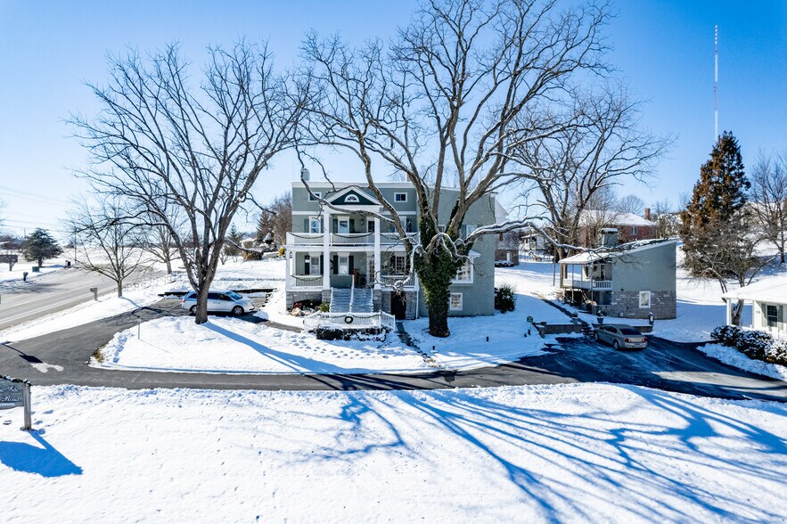 More Photos Of 491 Garbers Church Rd, Harrisonburg Hotel For Sale