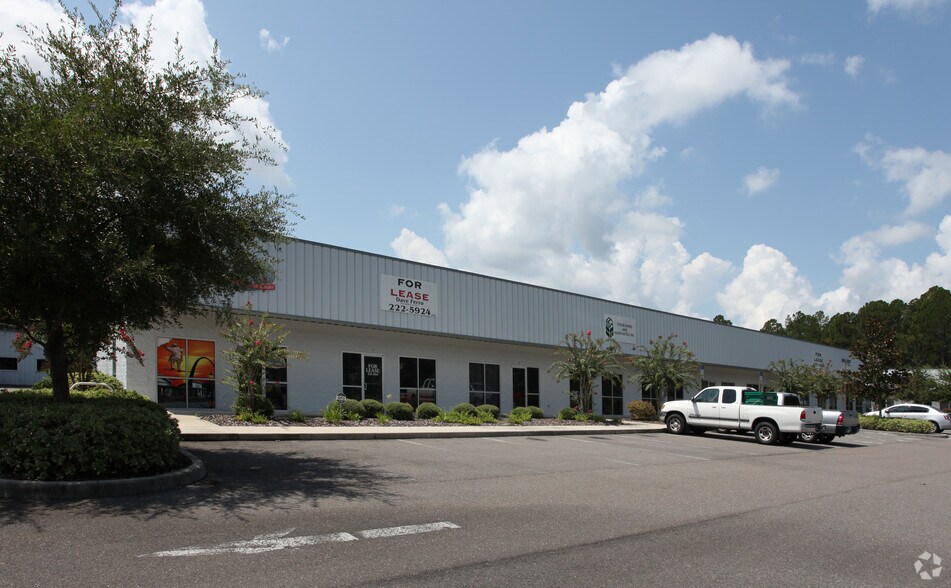 More Photos Of 6342 NW 18th Dr, Gainesville Light Manufacturing For Lease