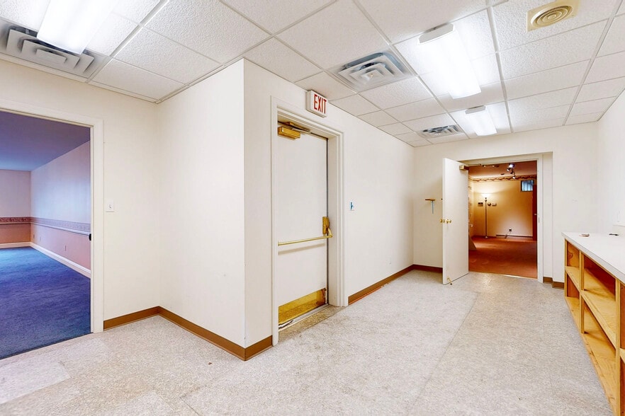 More Photos Of 3721 Main St, Weirton Funeral Home For Sale