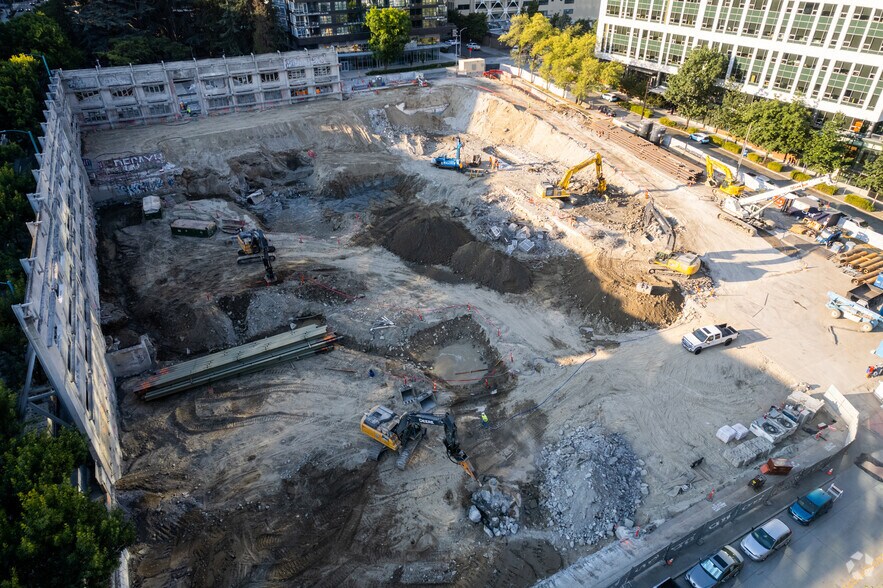 More Photos Of 1120 John St, Seattle Office For Lease