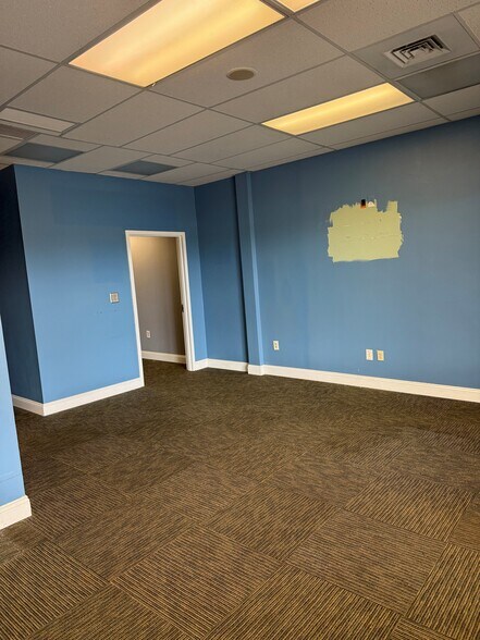 More Photos Of 7365 Main St, Stratford Storefront For Lease