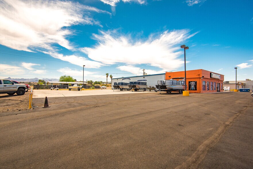 More Photos Of 2106 Highway 95, Bullhead City Auto Dealership For Sale