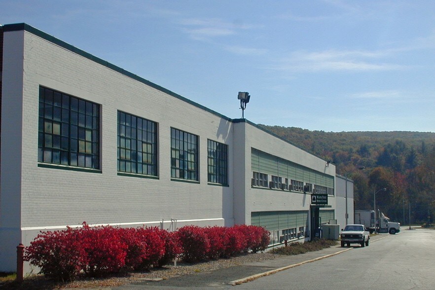 More Photos Of 21 Wilbraham St, Palmer Warehouse For Lease