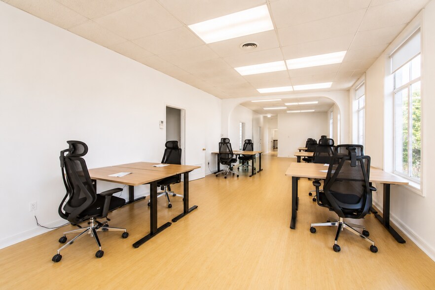 More Photos Of 3505 20th St, San Francisco Office For Lease