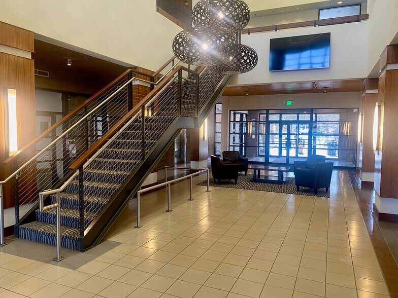 More Photos Of 5665 Flatiron Pky, Boulder Office For Lease