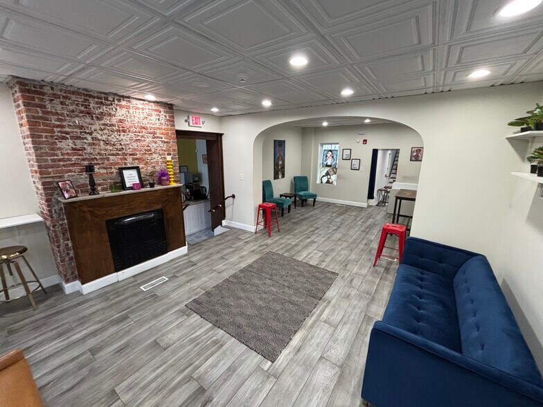 More Photos Of 65 N Broad St, Woodbury Office Residential For Sale