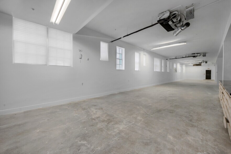 More Photos Of 727 Collins Ave, Miami Beach Apartments For Sale