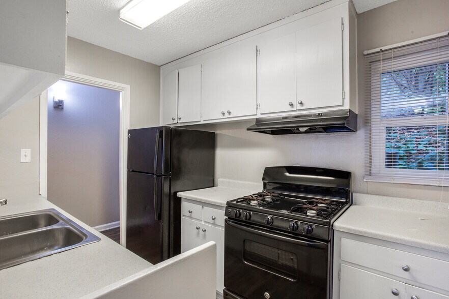 More Photos Of 201 Avian Dr, Vallejo Apartments For Sale