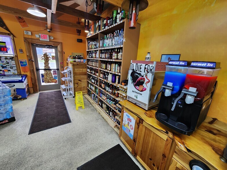 More Photos Of 4044 Garfield Rd, Kingsley Convenience Store For Sale