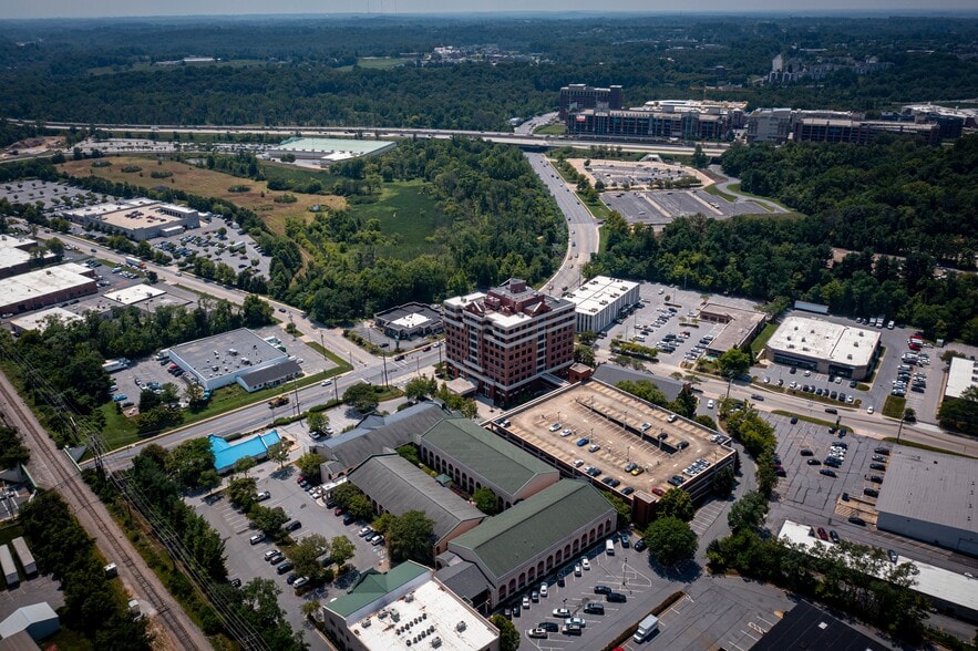 More Photos Of 90 Painters Mill Rd, Owings Mills Medical For Lease