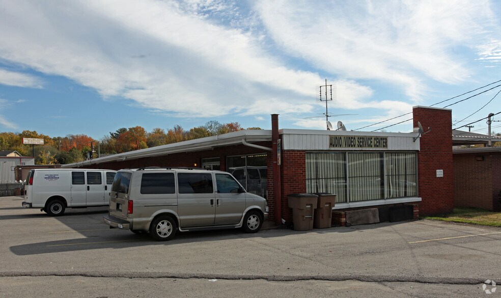 More Photos Of 3716 Nolensville Pike, Nashville Freestanding For Sale