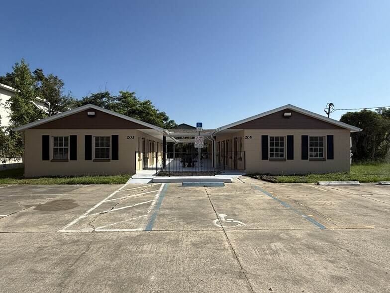 Primary Photo Of 203 N Industrial Dr, Orange City Office For Lease