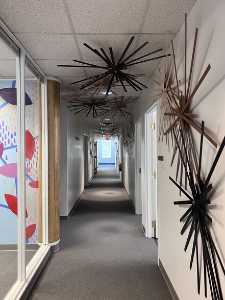 More Photos Of 132 Mitchell St SW, Atlanta Storefront Retail Office For Lease