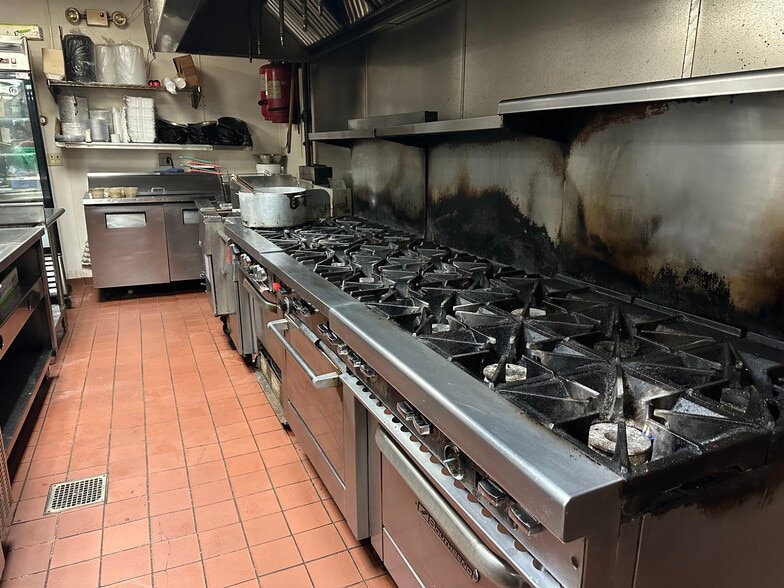 More Photos Of 8341 Grand Ave, River Grove Restaurant For Sale