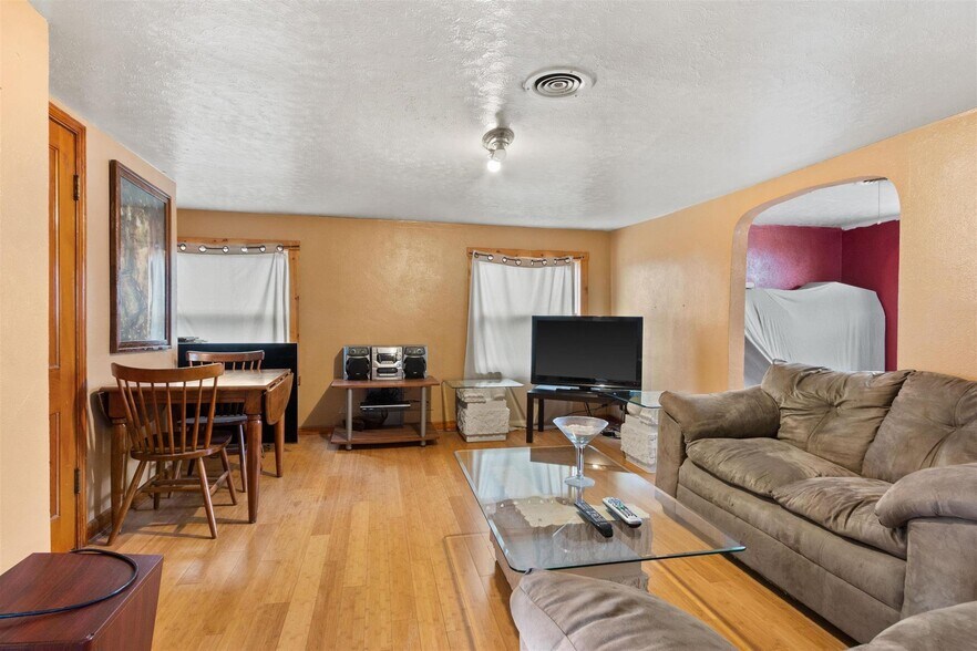 More Photos Of 6805 State Highway 66, Custer Restaurant For Sale