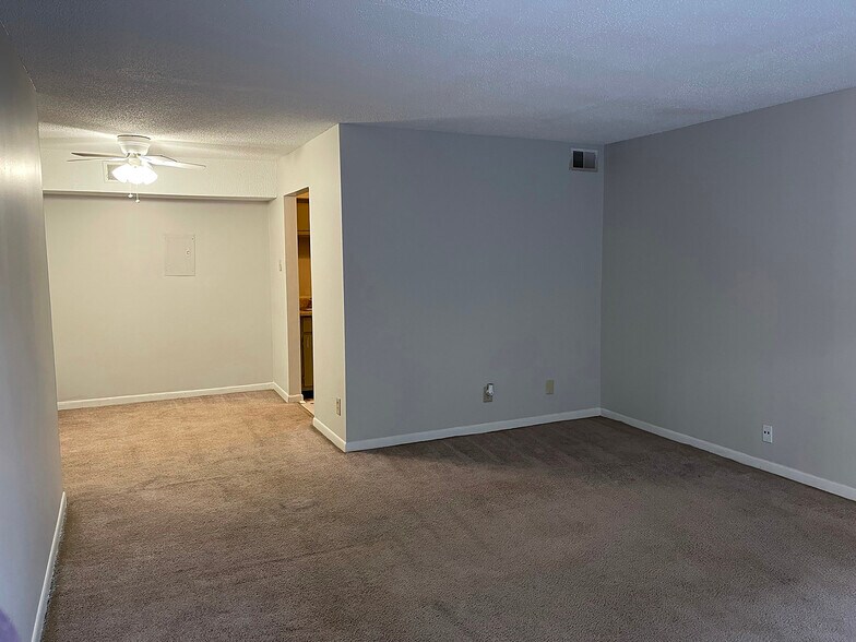 More Photos Of 1401 Carson Rd, Birmingham Multifamily For Sale