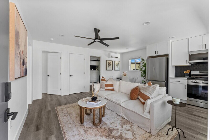 More Photos Of 2722 Nye St, San Diego Apartments For Sale