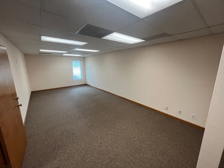 More Photos Of 3730 Sinton Rd, Colorado Springs Office For Lease