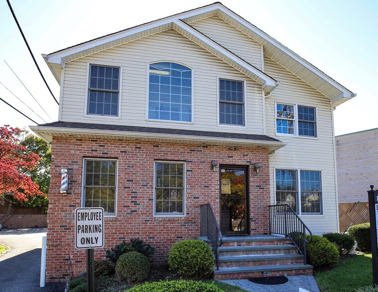 More Photos Of 26 Millburn Ave, Springfield Office For Lease