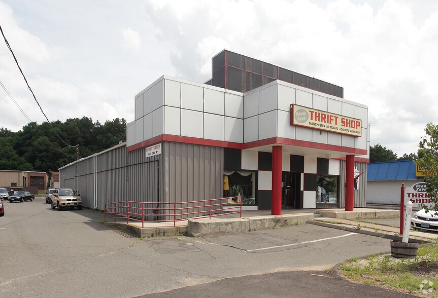 Primary Photo Of 319 Broad St, Manchester General Retail For Sale