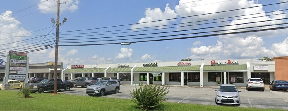 Primary Photo Of 1827 N Columbia St, Milledgeville Storefront For Lease