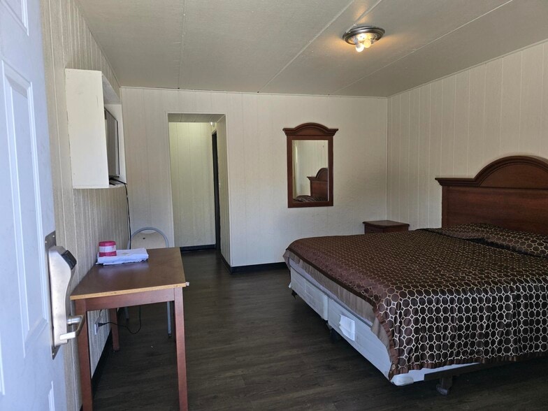 More Photos Of 6535 S King Dr, Chicago Hotel For Sale