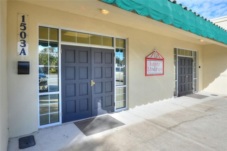 More Photos Of 1503 6th St SE, Winter Haven Storefront Retail Office For Sale