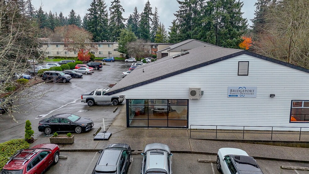 More Photos Of 4620 Bridgeport Way W, University Place Office For Lease