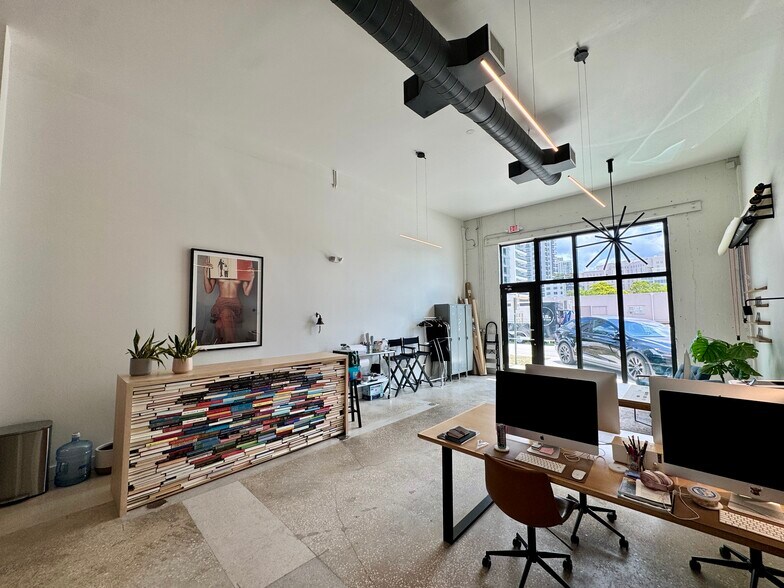 More Photos Of 503 SW 2nd Ave, Fort Lauderdale Storefront Retail Office For Lease