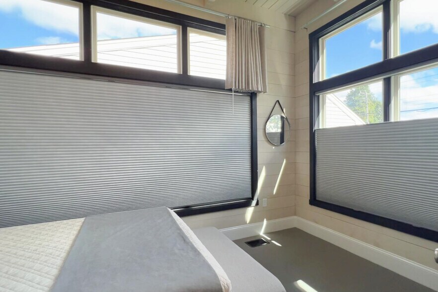 More Photos Of 156 Teaticket Hwy, Falmouth Freestanding For Sale