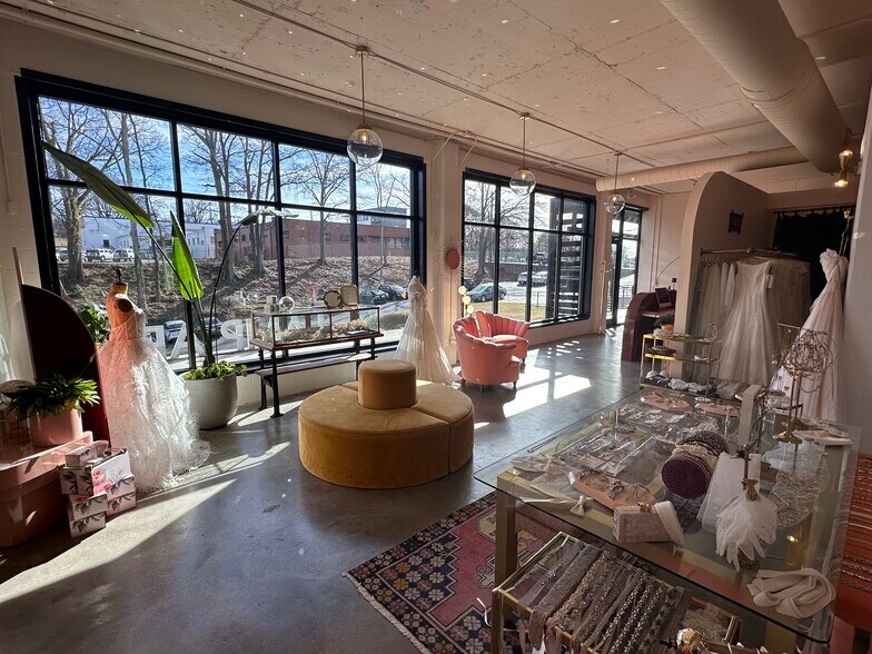 More Photos Of 763-765 Trabert Ave NW, Atlanta General Retail For Lease
