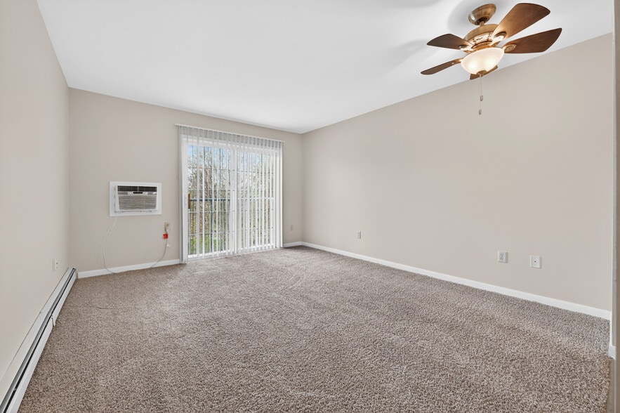 More Photos Of 3345 Military St, Port Huron Apartments For Sale