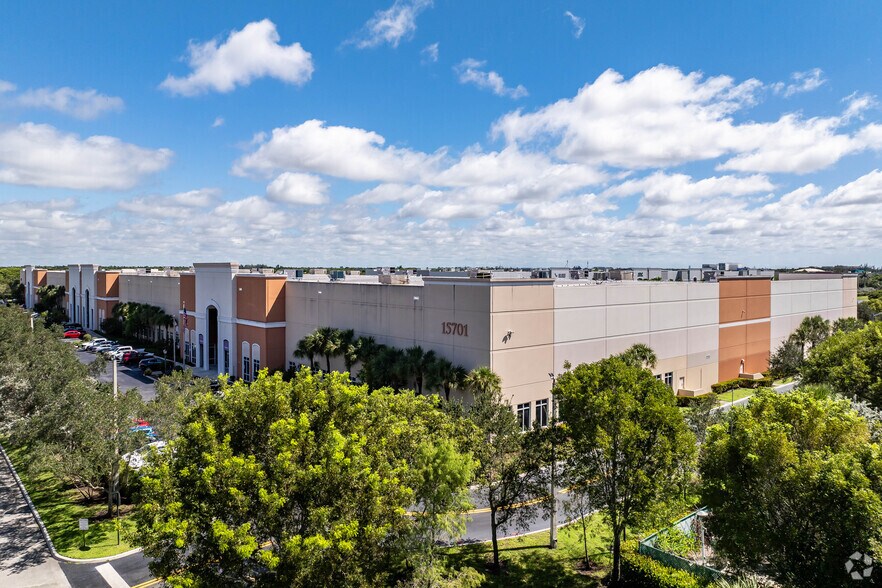 Primary Photo Of 15701 SW 29th St, Miramar Warehouse For Lease