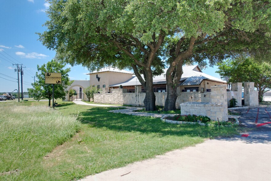 Primary Photo Of 4899 I-20 Hwy W, Willow Park Restaurant For Sale
