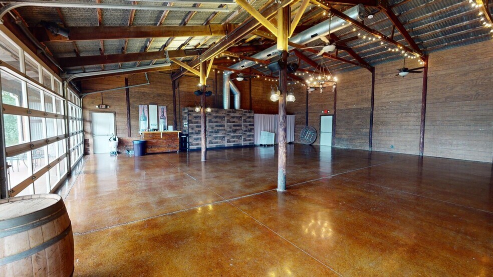 More Photos Of 1720 State Route 15 Belleville IL 62221 Hwy, Belleville Specialty For Sale